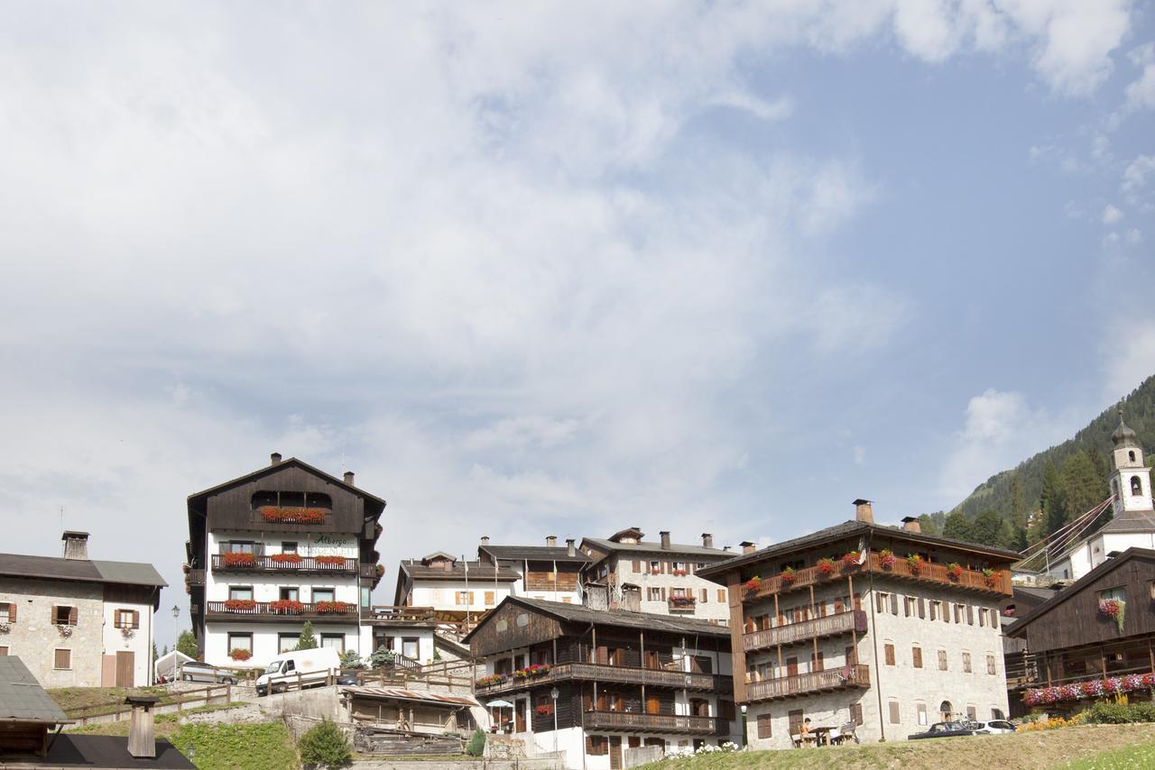 Morgenleit Hotel Sauris Exterior photo